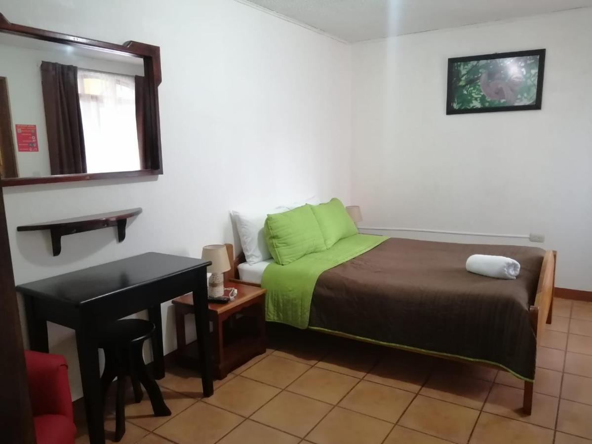 Hotel Santa Fe B&B Monteverde Eksteriør billede